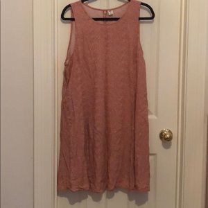 Sleeveless smock dress